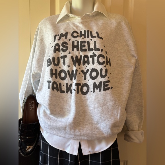 Hanes Tops - Hanes gray Sweatshirt, size L, UEC